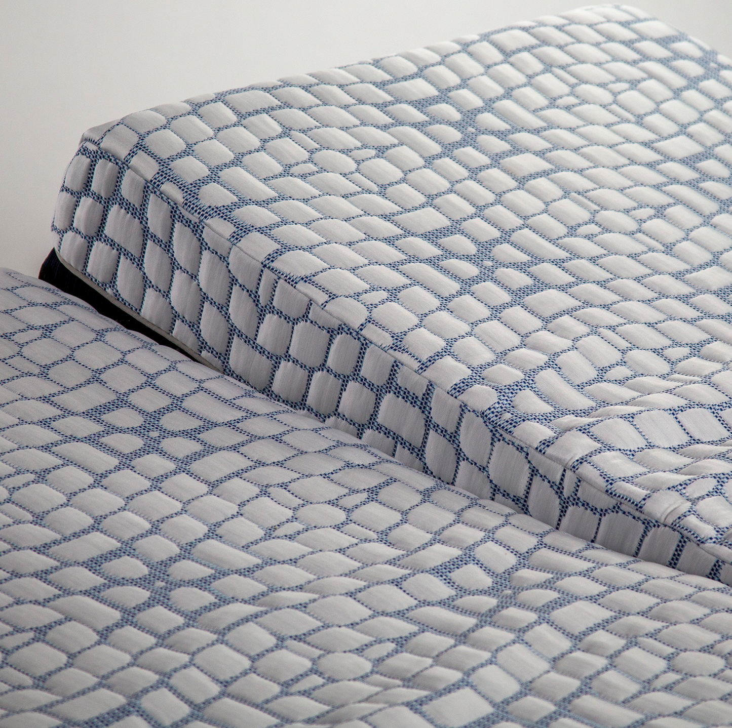 DreamSense Bliss Hybrid Mattress