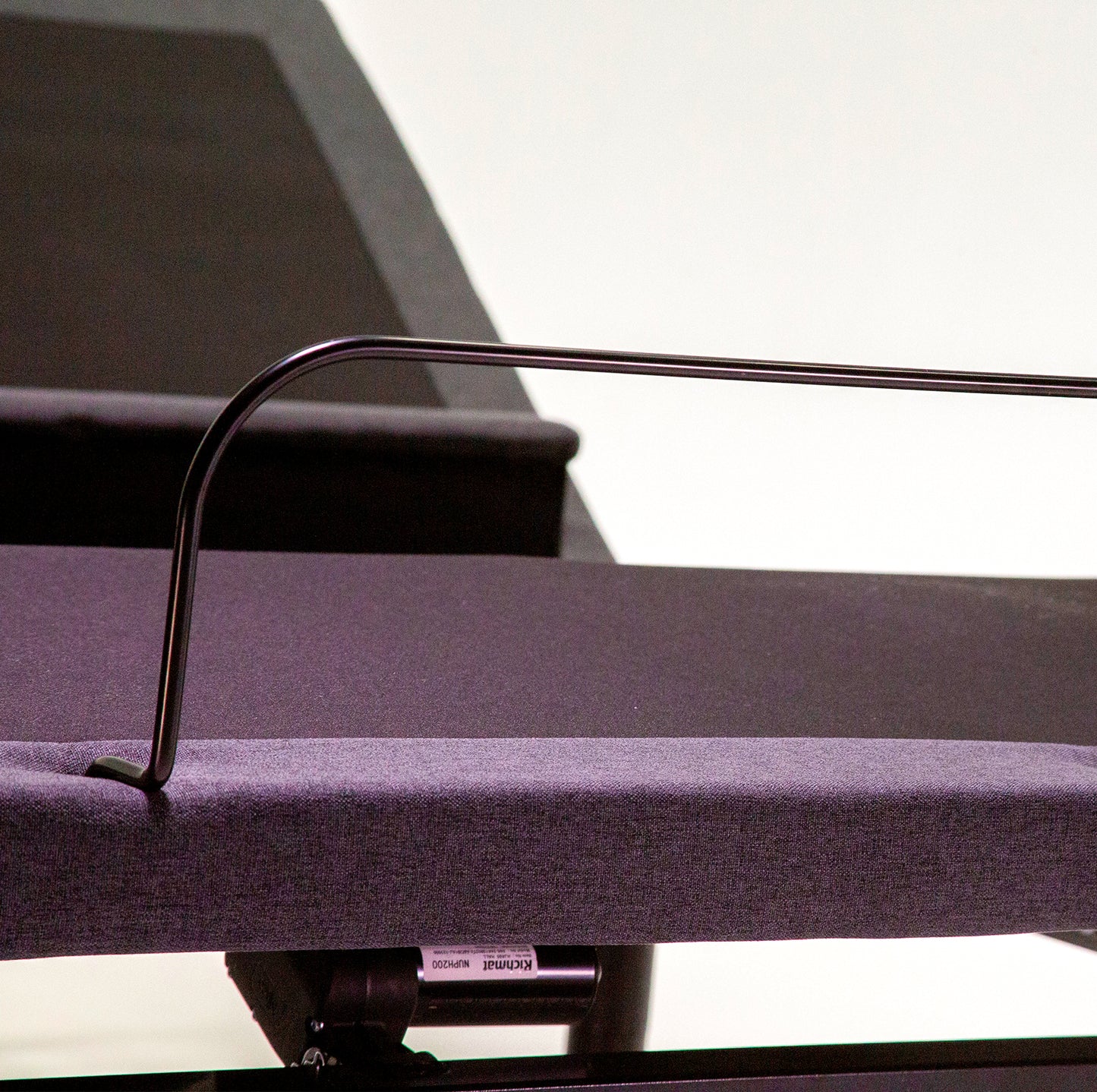 DreamSense Opus Adjustable Base